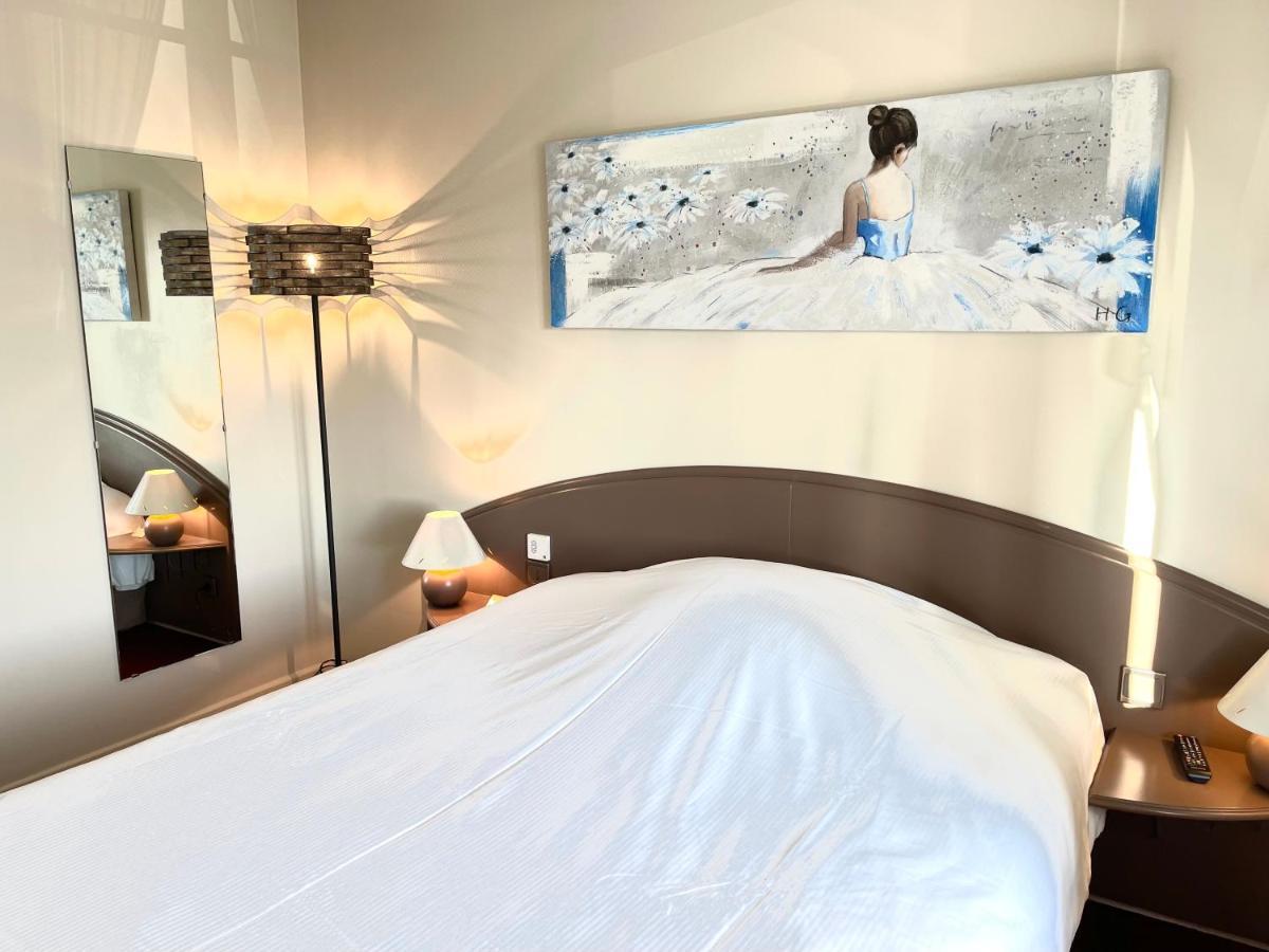 Hotel - Restaurant "Histoire De Bistrot" Isbergues Ngoại thất bức ảnh